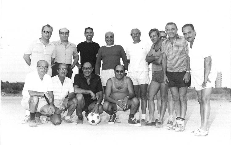 Calcio8-71Small.jpg (44567 byte)